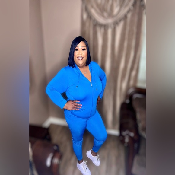 Turquoise Seamless Legging Set - Picture 2 of 7